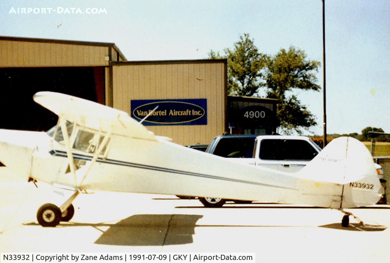 N33932, 1941 Taylorcraft BL-65 (L-2F) C/N 2782, At Arlington Municipal