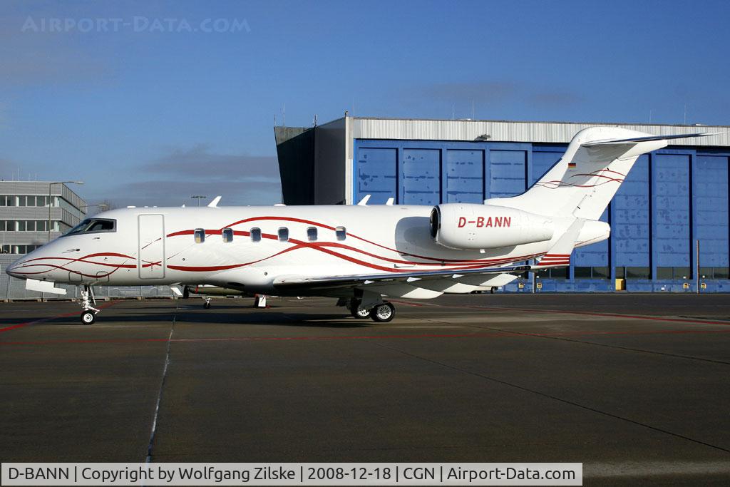 D-BANN, 2008 Bombardier Challenger 300 (BD-100-1A10) C/N 20221, visitor