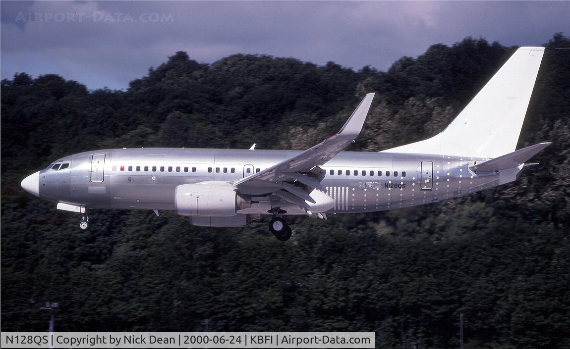 N128QS, 1999 Boeing 737-7BC C/N 30328, KBFI (Currently registered N164RJ)
