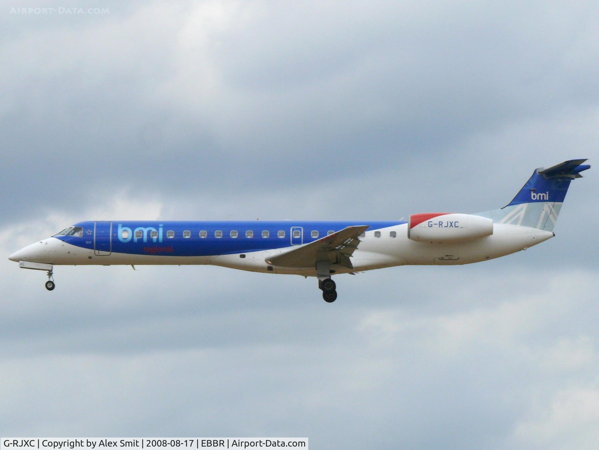 G-RJXC, 1999 Embraer EMB-145EP (ERJ-145EP) C/N 145153, Embraer ERJ145EP G-RJXC BMI Regional