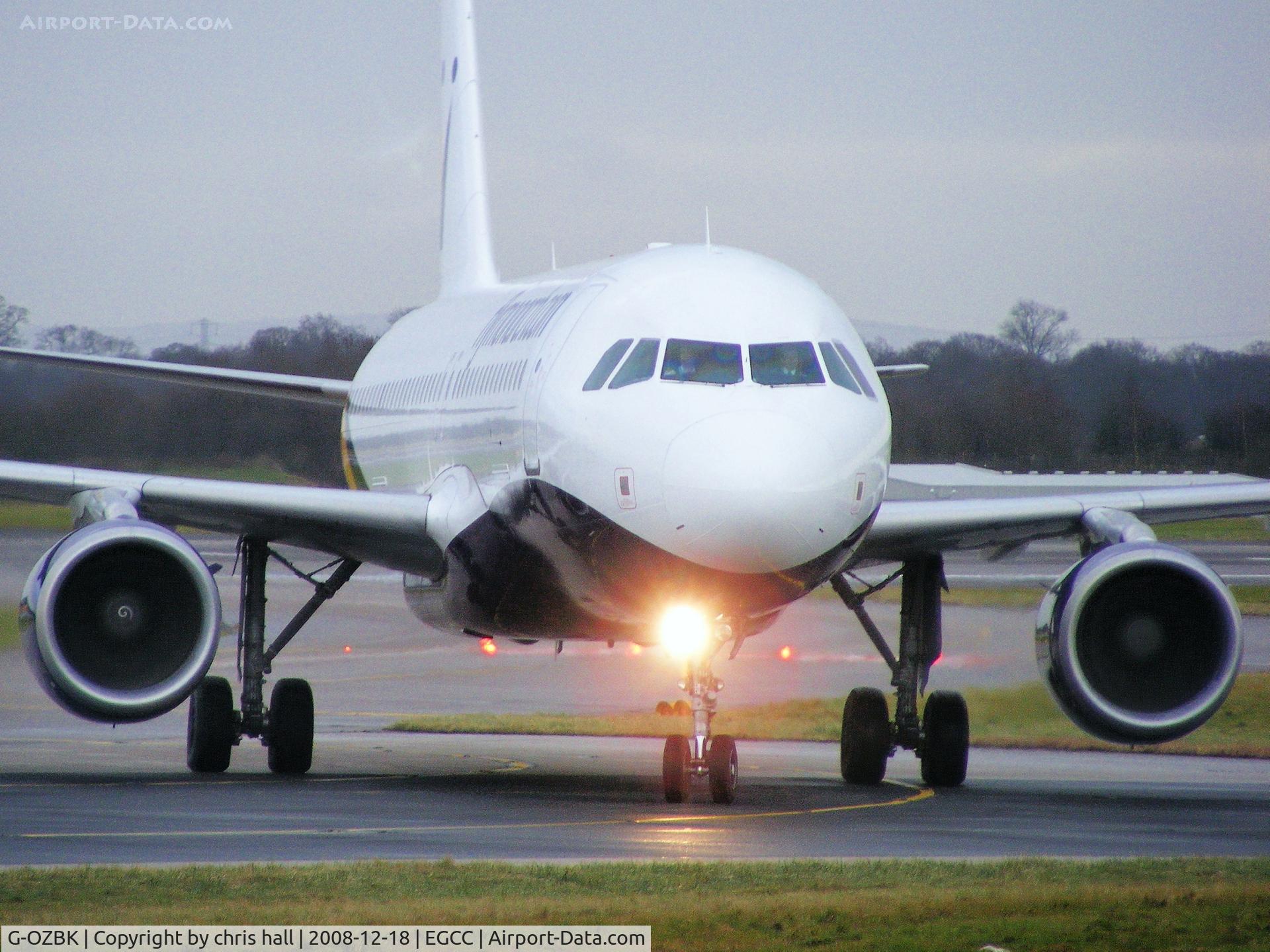G-OZBK, 2000 Airbus A320-214 C/N 1370, Monarch