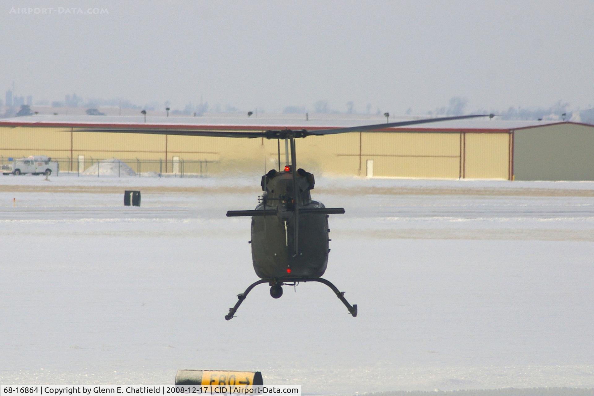 68-16864, 1968 Bell OH-58A Kiowa C/N 40178, Heading over to PS Air Ramp