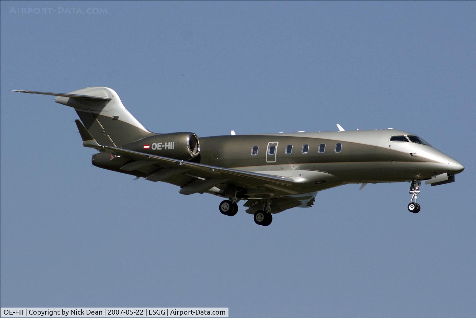 OE-HII, Bombardier Challenger 300 (BD-100-1A10) C/N 20111, LSGG