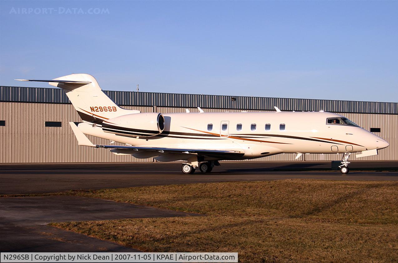 N296SB, 2007 Bombardier Challenger 300 (BD-100-1A10) C/N 20157, KPAE