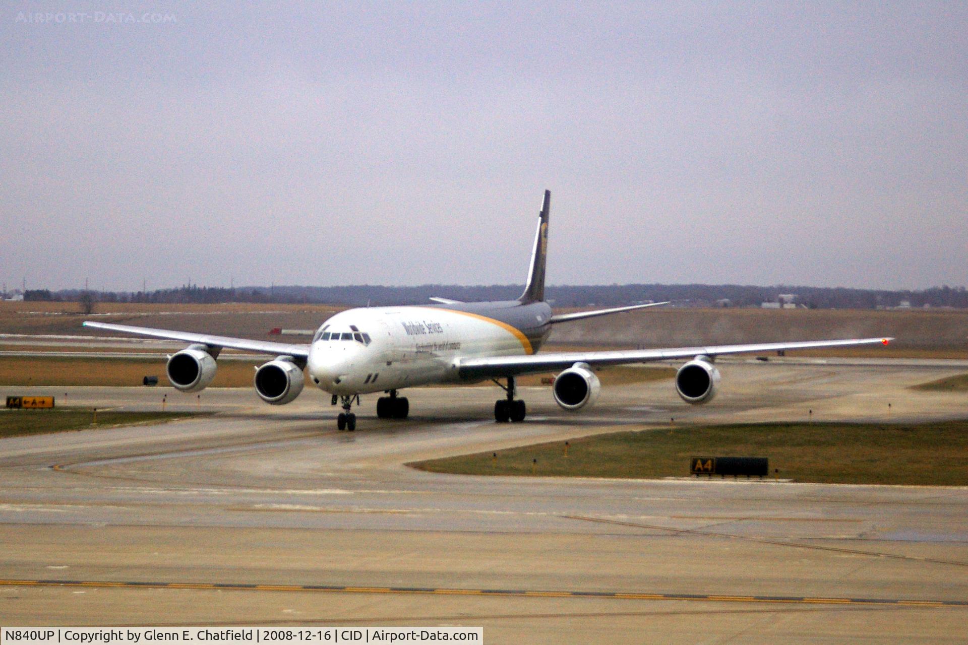 N840UP, 1970 Douglas DC-8-73F C/N 46140, Taxiing on Alpha 4 to the cargo ramp