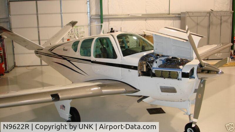 N9622R, 1960 Beech M35 Bonanza C/N D-6461, PICTURE OF PLANE WITH 1055B
