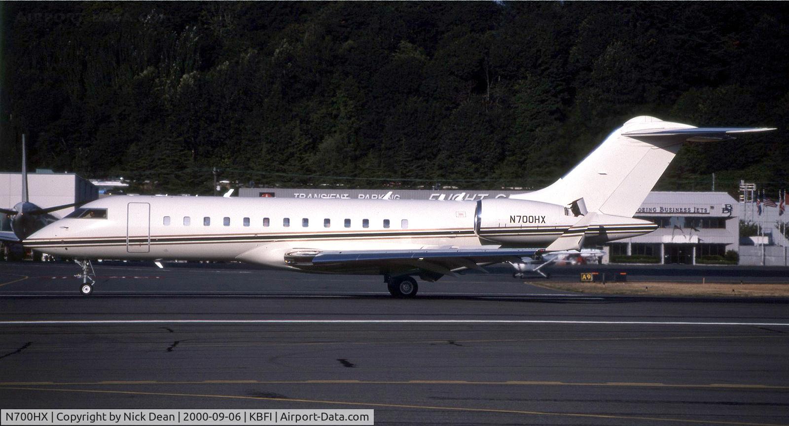 N700HX, 1999 Bombardier BD-700-1A10 Global Express C/N 9005, KBFI (Currently registered N618WF)