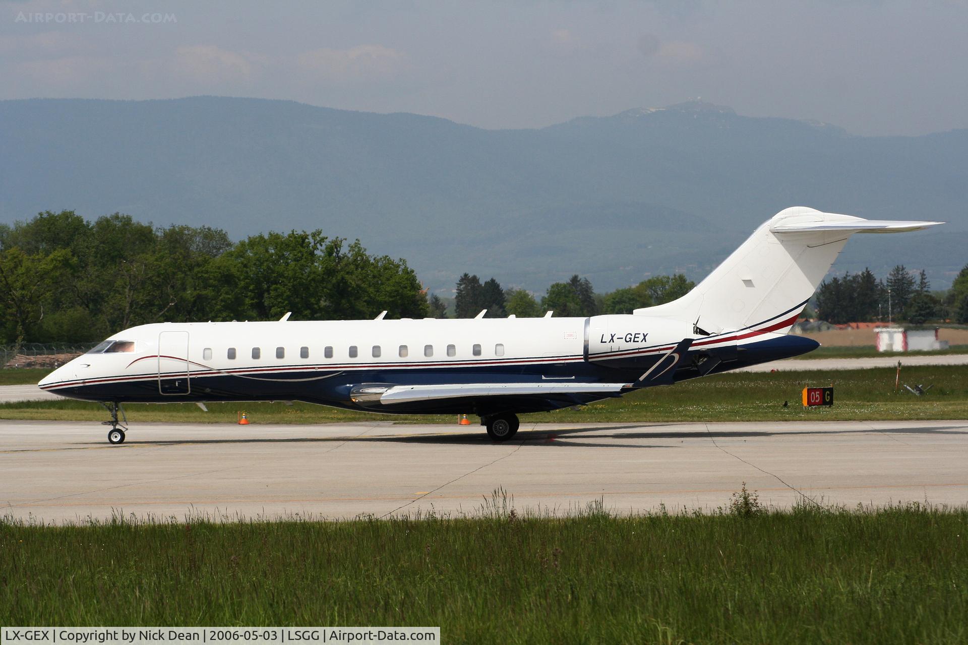 LX-GEX, 1998 Bombardier BD-700-1A10 Global Express C/N 9013, LSGG