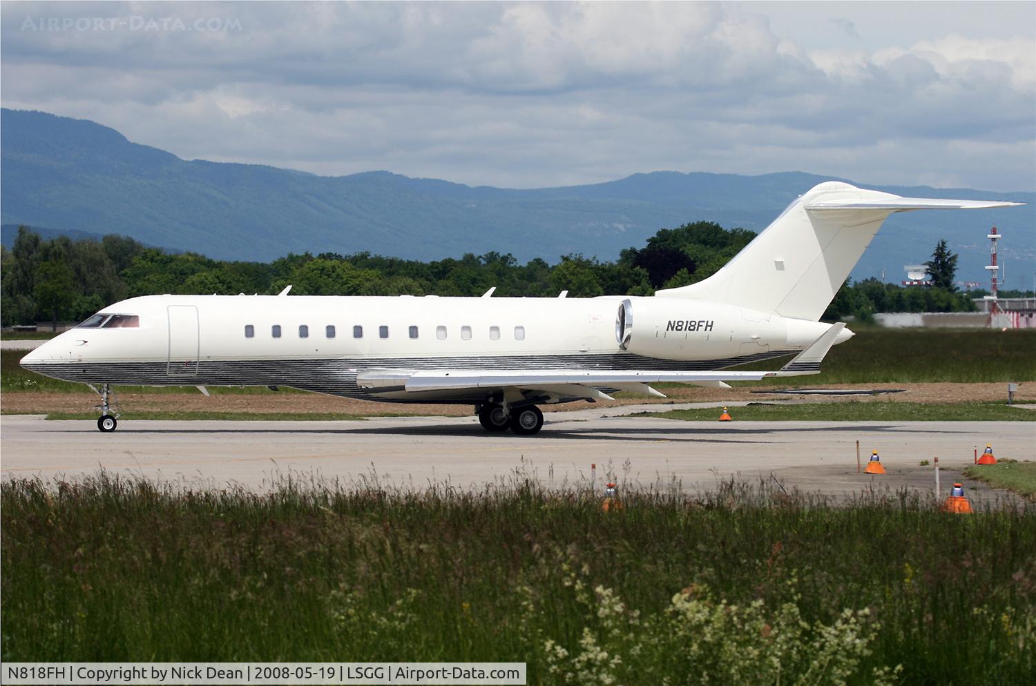 N818FH, Bombardier BD-700-1A10 Global 5000 C/N 9180, LSGG