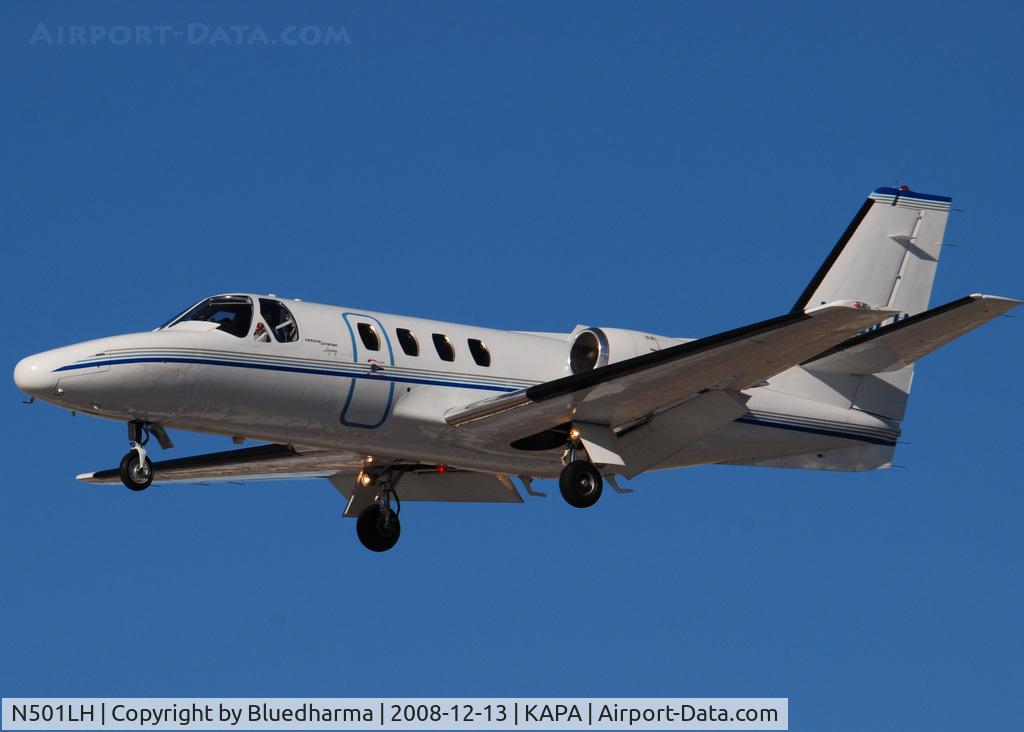 N501LH, 1976 Cessna 500 Citation C/N 500-0342, On final approach to 17L.