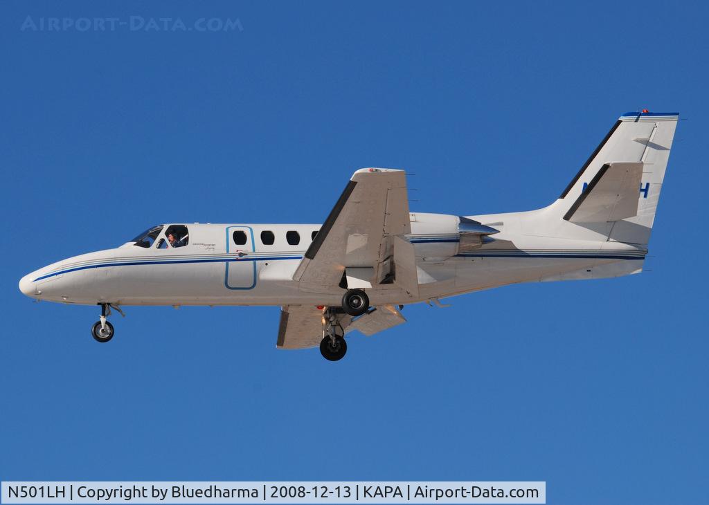 N501LH, 1976 Cessna 500 Citation C/N 500-0342, On final approach to 17L.