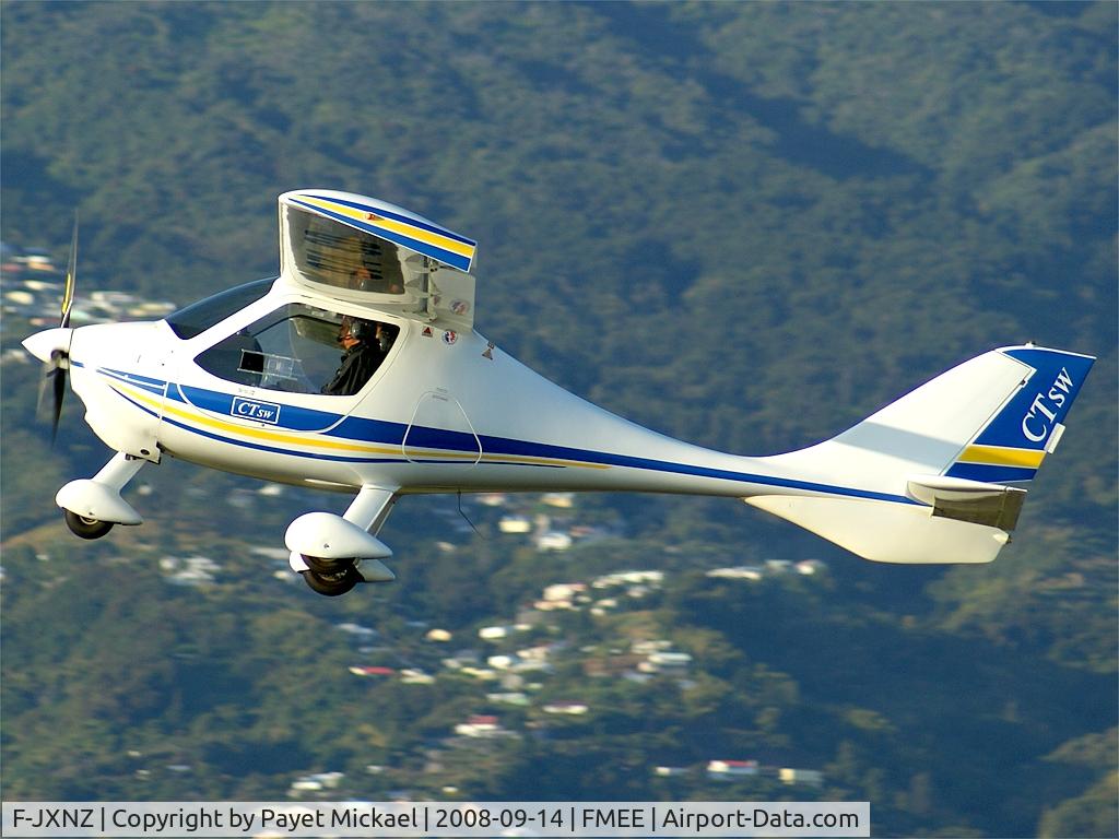 F-JXNZ, 2006 Flight Design CTSW C/N Not found D-MVCB, Taking off from rwy 12