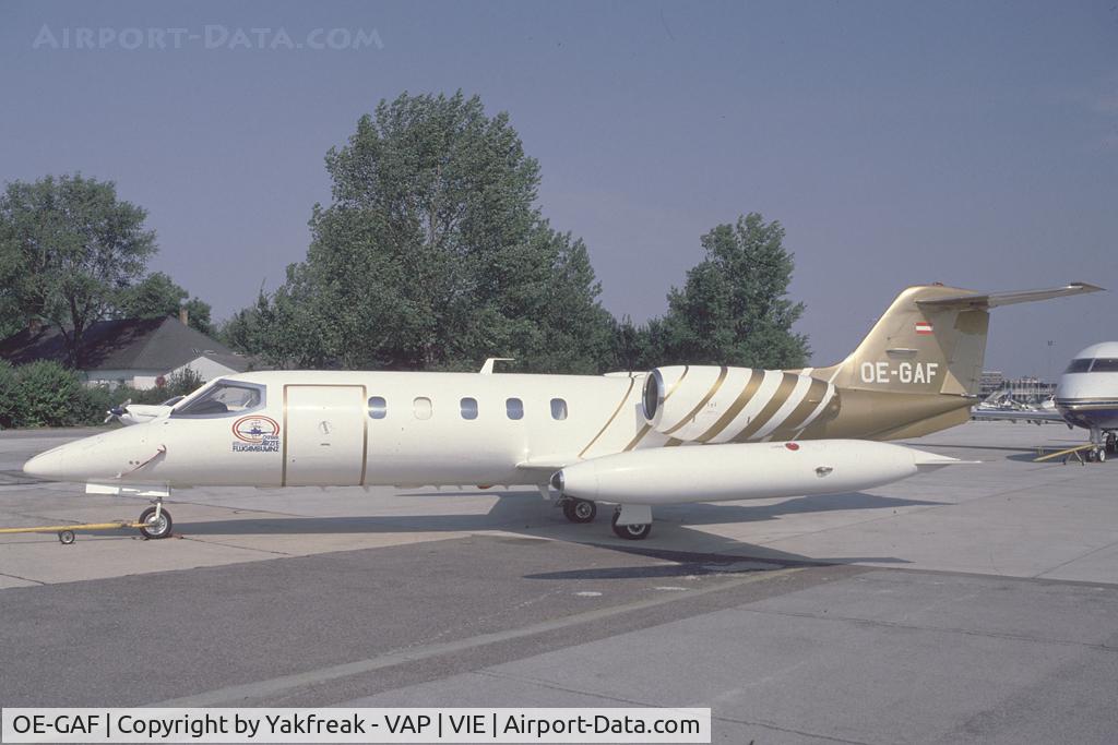 OE-GAF, Gates Learjet 35A C/N 35A-382, Aerzteflugambulanz Learjet 35