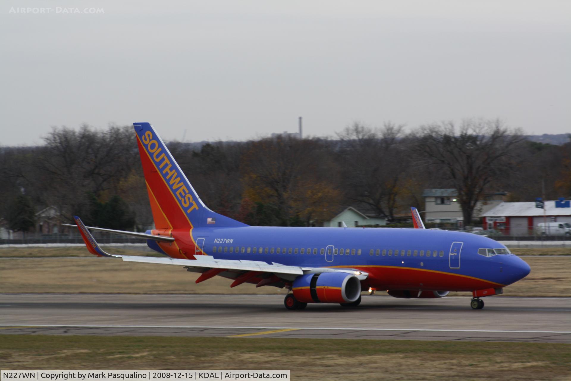 N227WN, 2005 Boeing 737-7H4 C/N 34450, Boeing 737-700