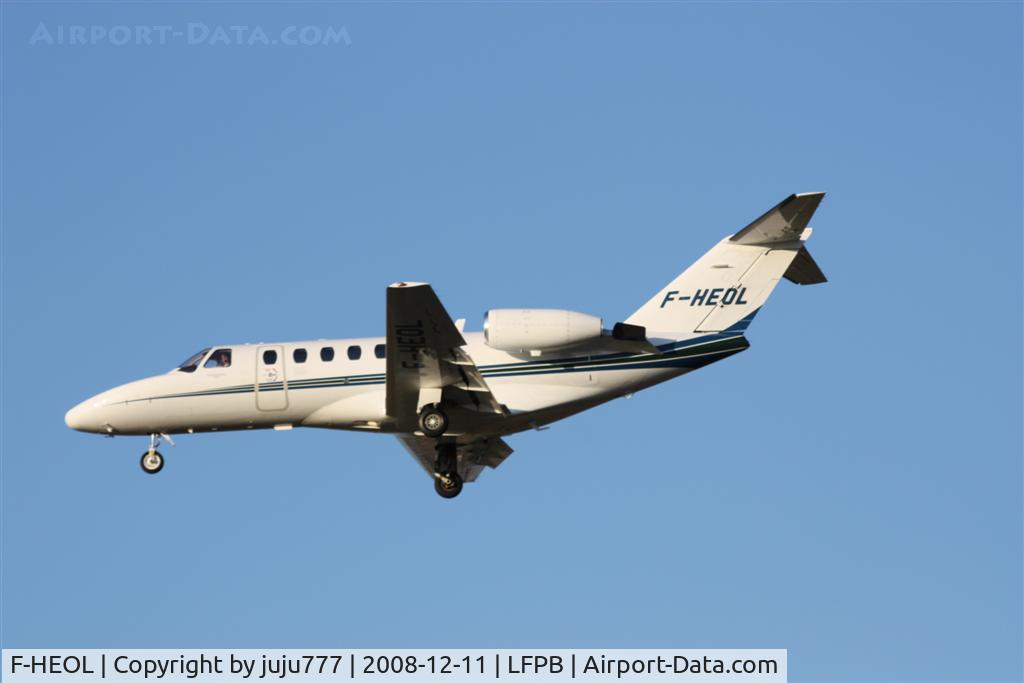 F-HEOL, Cessna 525A CitationJet CJ2 C/N 525A-0219, on transit at Le Bourget