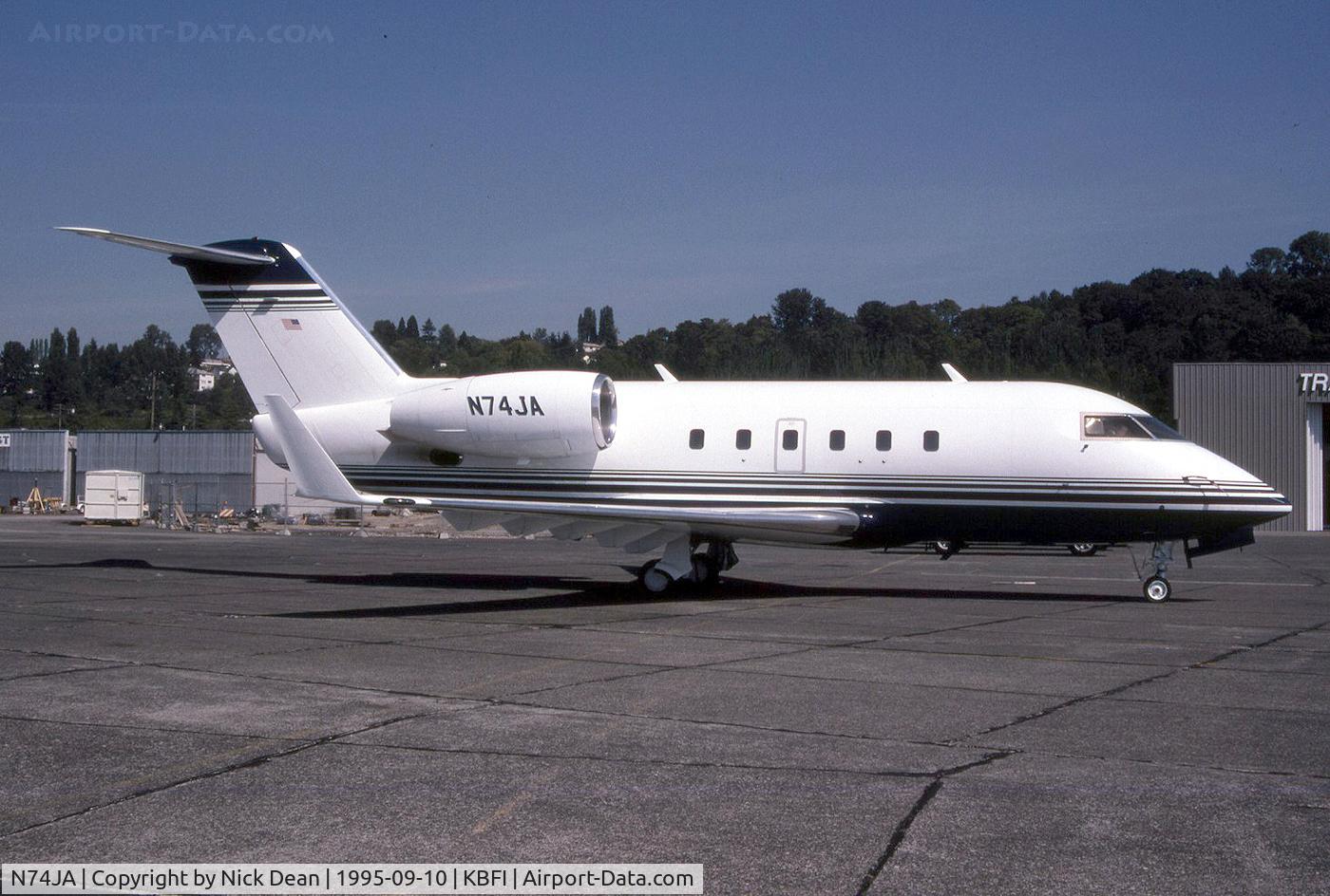 N74JA, 1982 Canadair Challenger 600S (CL-600-1A11) C/N 1060, KBFI
