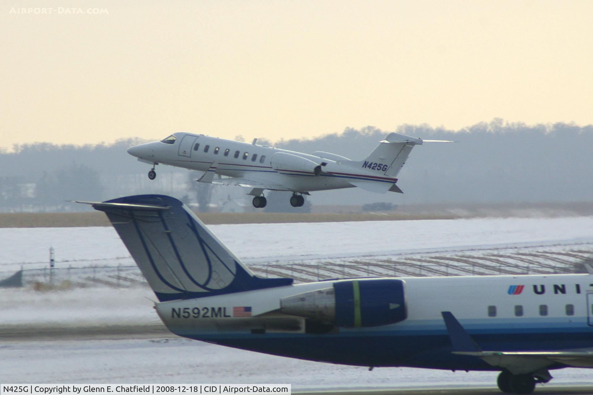 N425G, 2006 Learjet Inc 45 C/N 307, Departing runway 13.