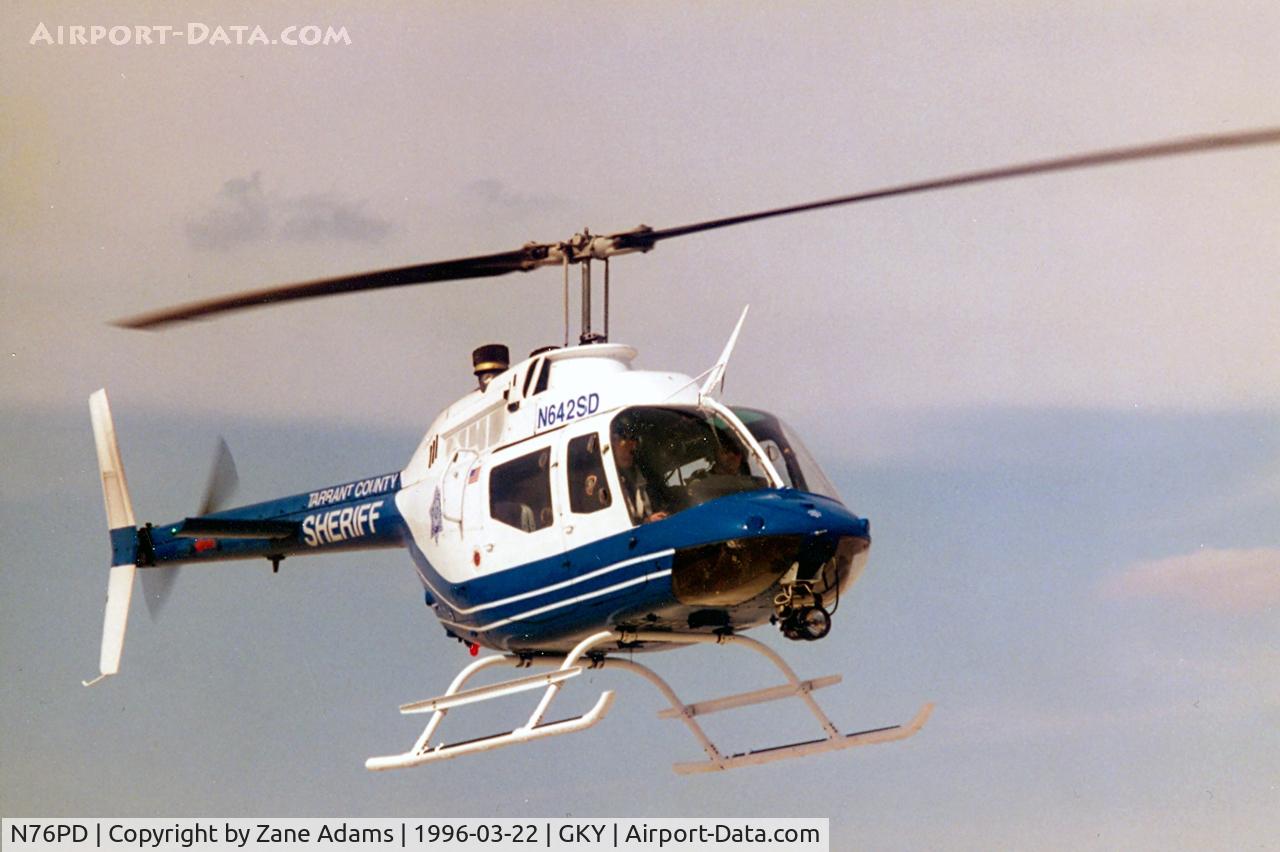 N76PD, Bell OH-58A C/N 71-20642, Tarrant County Sheriff OH-58 Registered as N642SD at Arlington Municipal