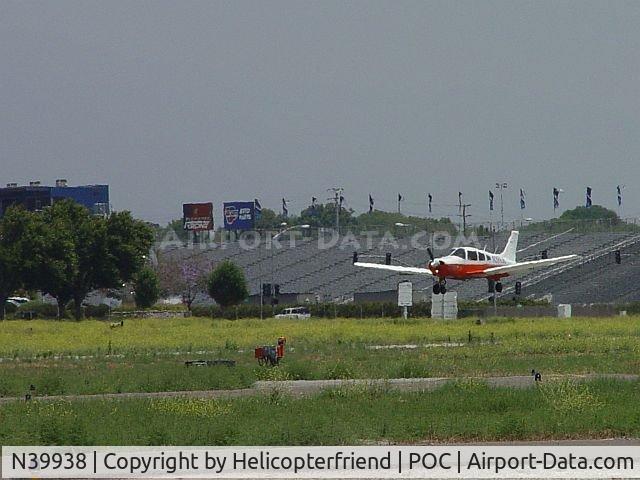 N39938, 1978 Piper PA-28-161 C/N 28-7916011, From my Webshot site final to Brackett