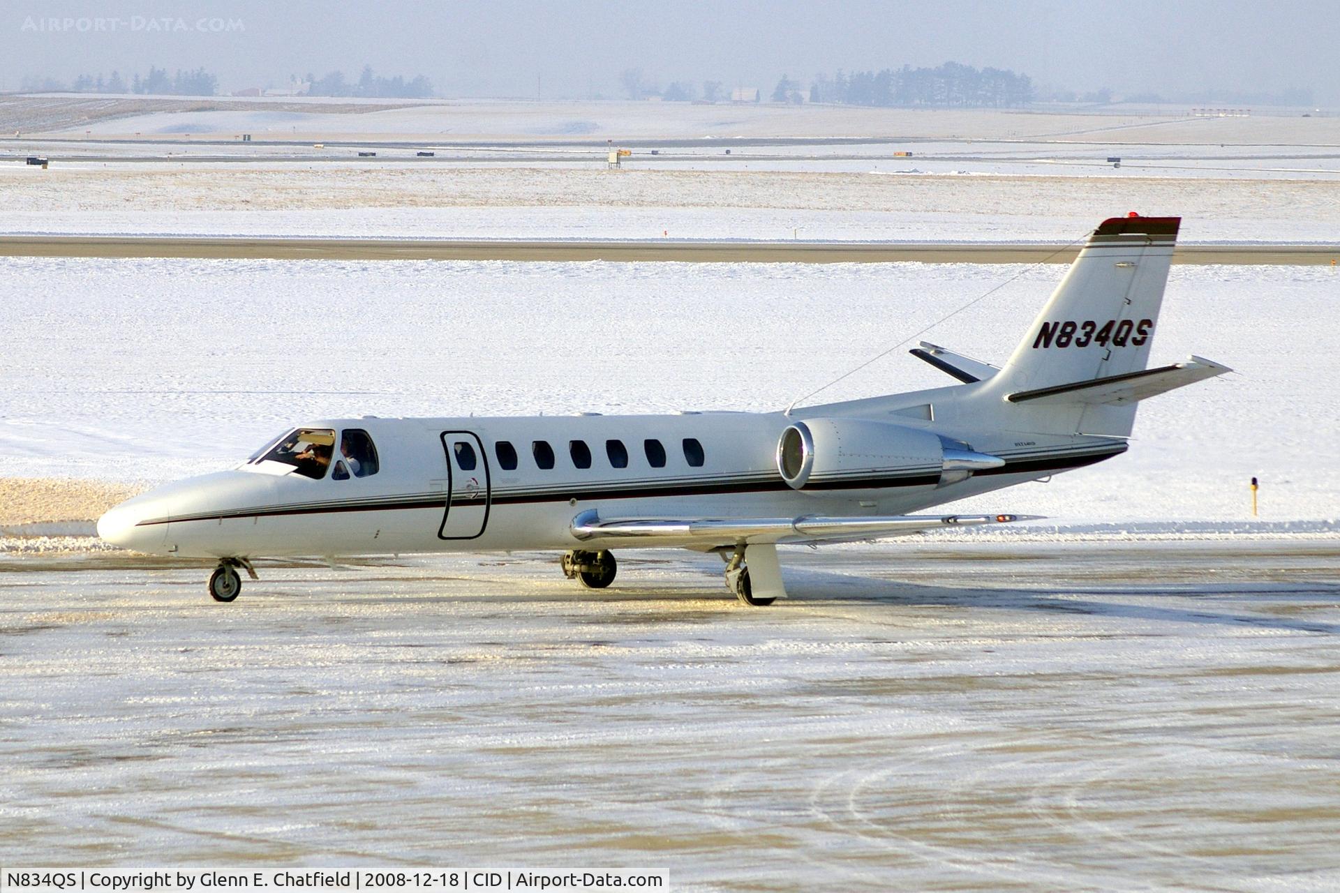 N834QS, 2004 Cessna 560 Citation Encore C/N 560-0669, Taxiing to Runway 27 for departure.