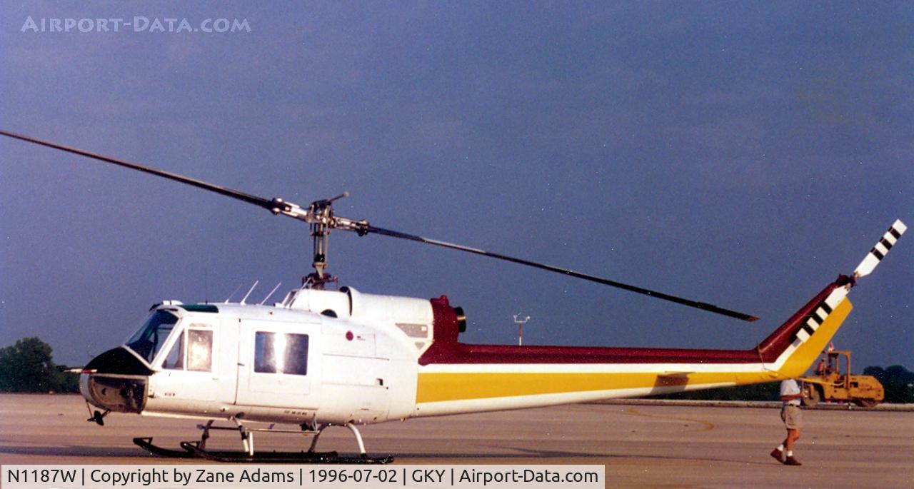 N1187W, Bell 204B C/N 2041, At Arlington Municipal - Bell 204