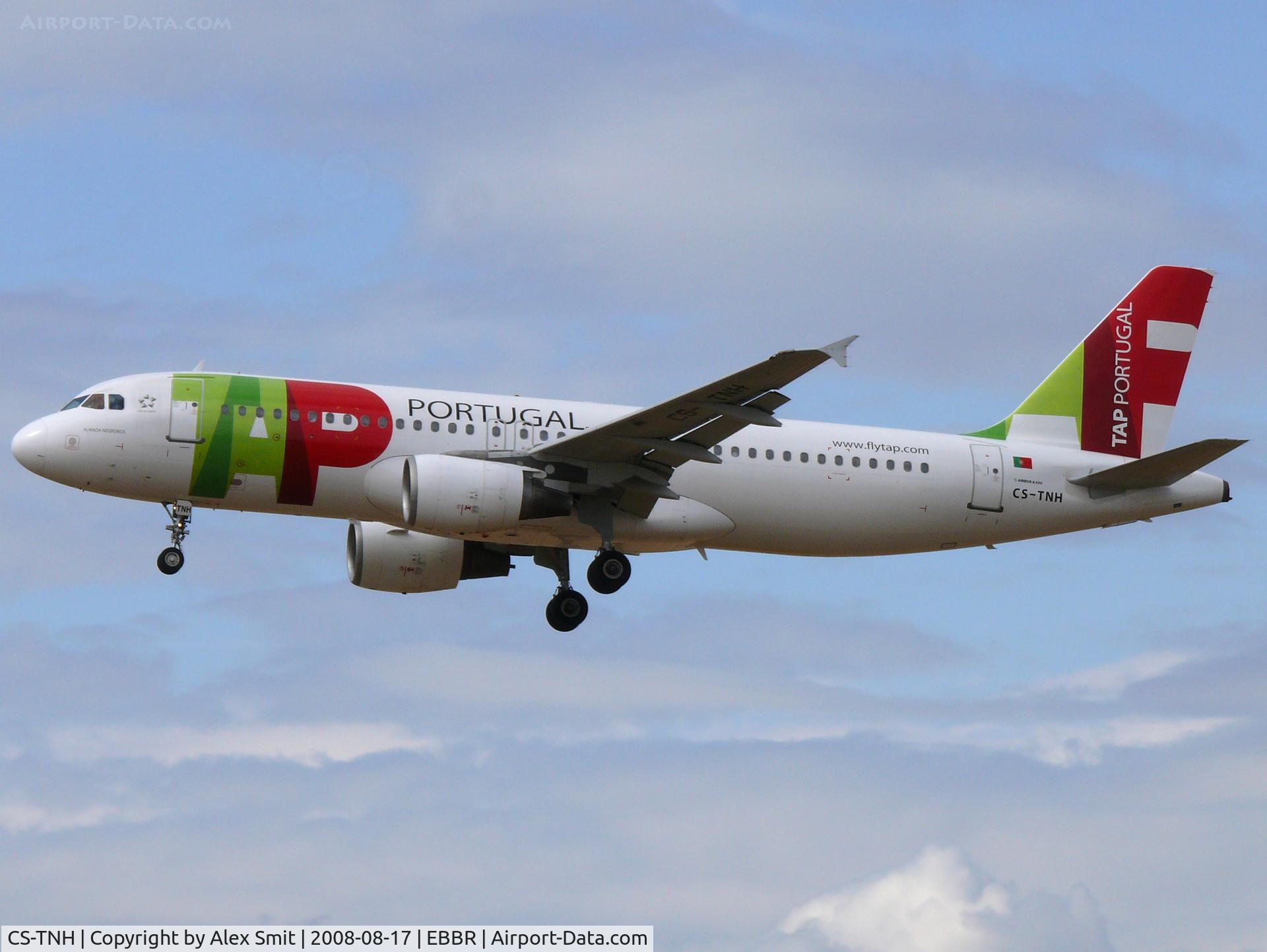 CS-TNH, 1999 Airbus A320-214 C/N 0960, Airbus A320-214 CS-TNH TAP Air Portugal