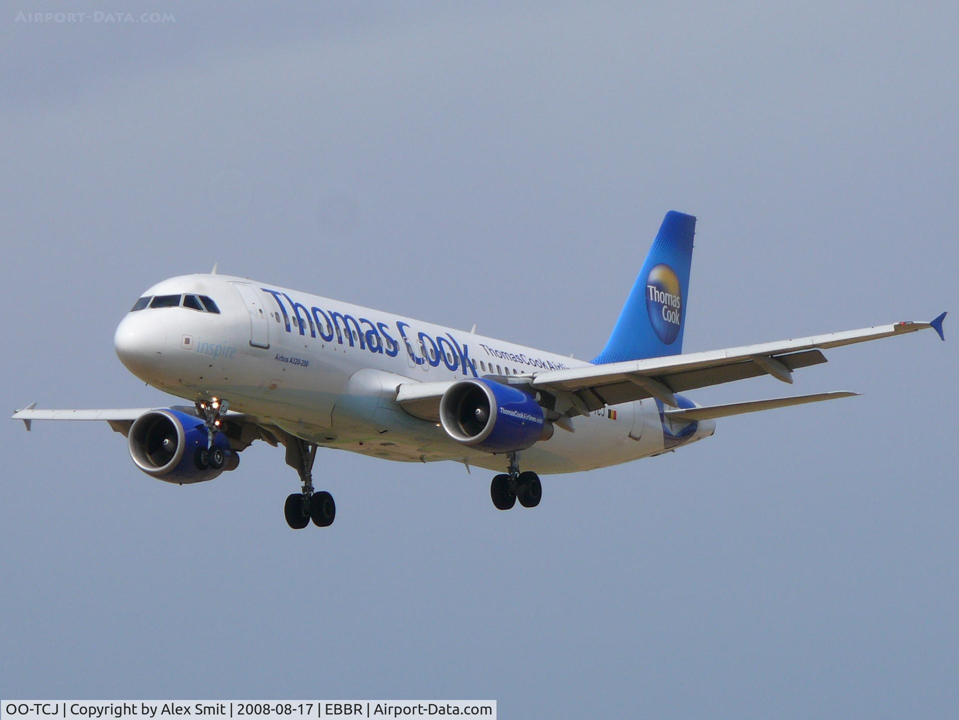 OO-TCJ, 2002 Airbus A320-214 C/N 1787, Airbus A320-214 OO-TCJ Thomas Cook