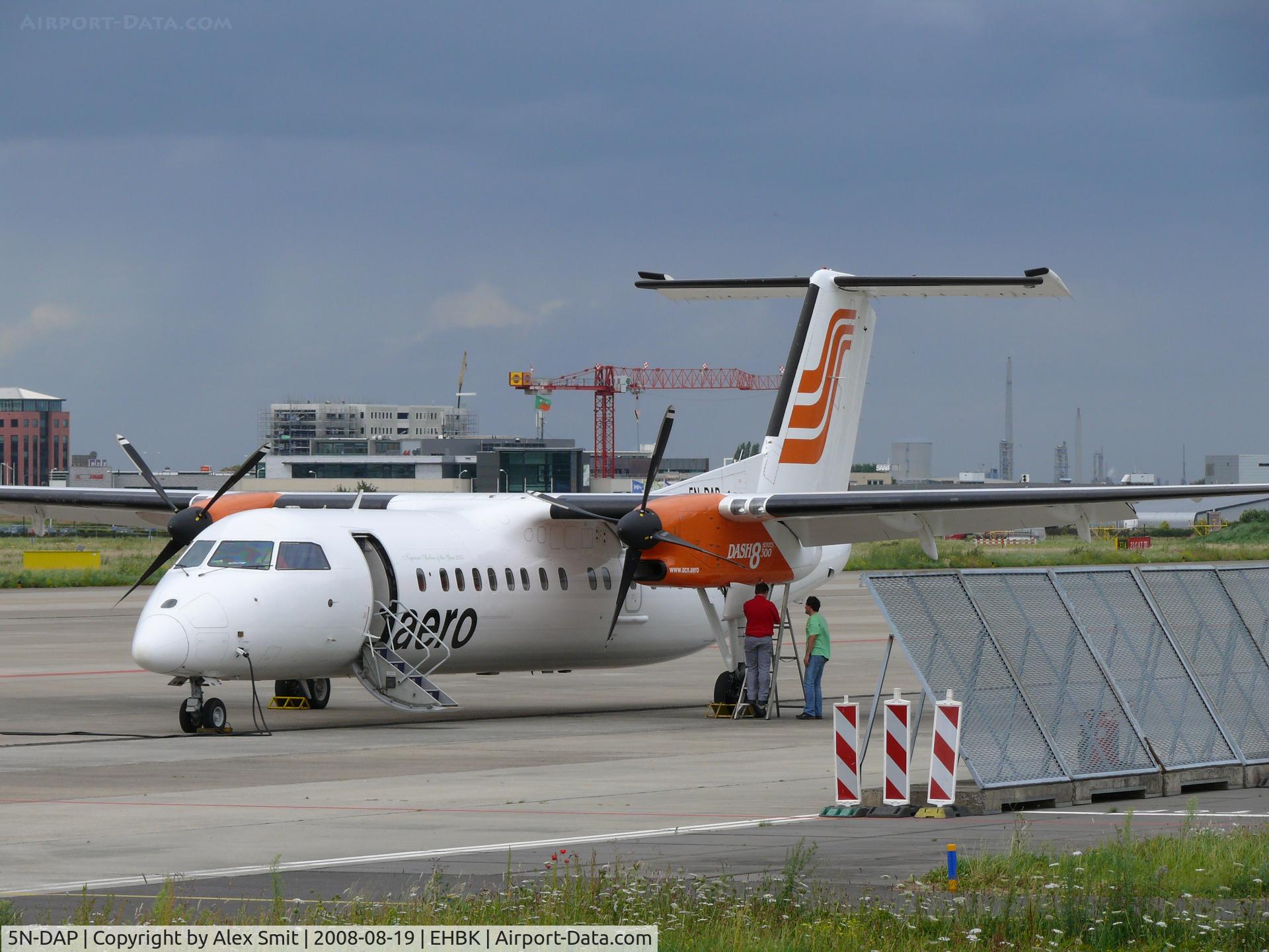 5N-DAP, 1990 De Havilland Canada DHC-8-311 Dash 8 C/N 244, de Havilland Canada DHC-8-311A Dash 8 5N-DAP Aerocontractors