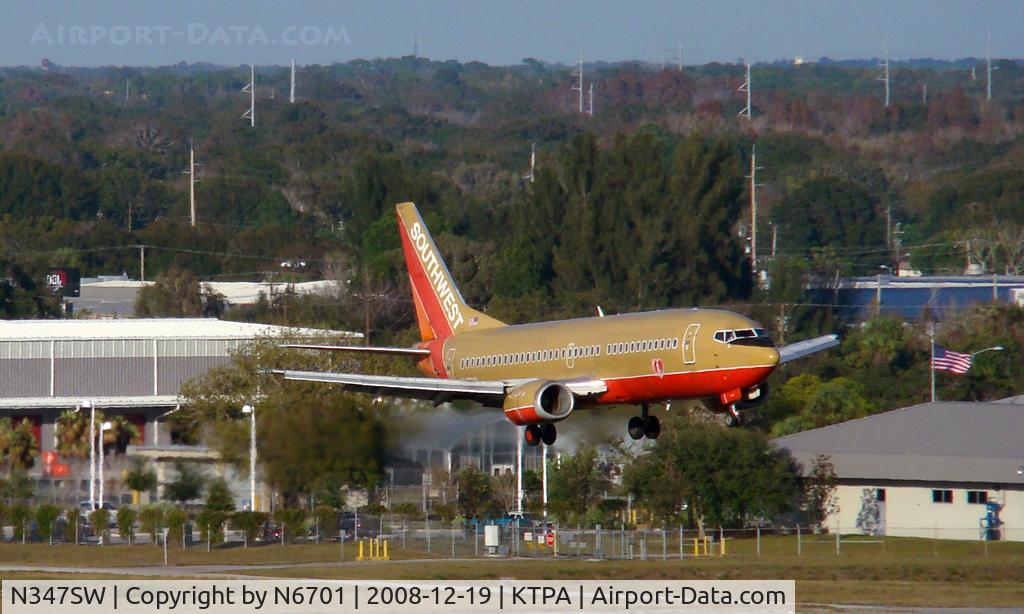 N347SW, 1989 Boeing 737-3H4 C/N 24374, Landing