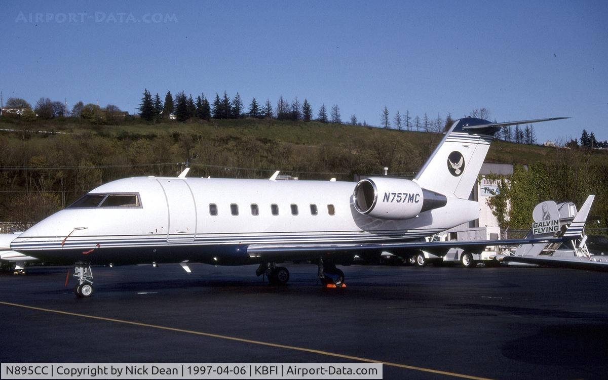 N895CC, 1995 Canadair Challenger 601-3R (CL-600-2B16) C/N 5177, KBFI (C/N 5177 seen here as N757MC is now registered N895CC as posted)