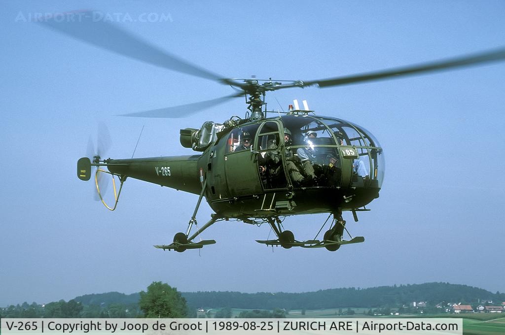 V-265, Aerospatiale SE-3160 Alouette III C/N 141/1087, This Alouette is landing in the fields near a make shift bombing range in the Zürich area.