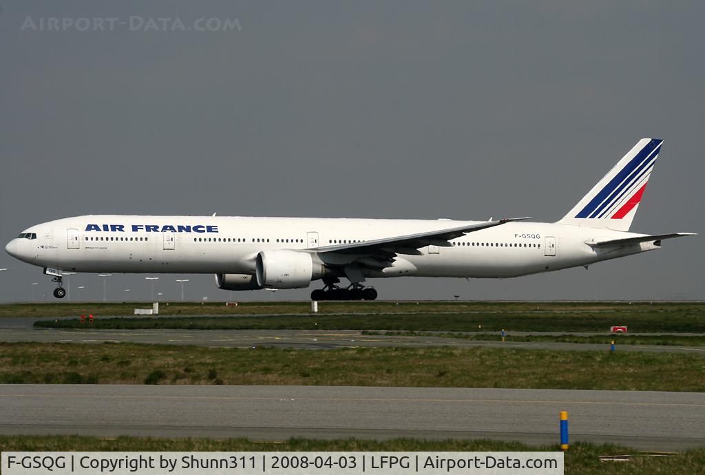 F-GSQG, 2004 Boeing 777-328/ER C/N 32850, On take off...