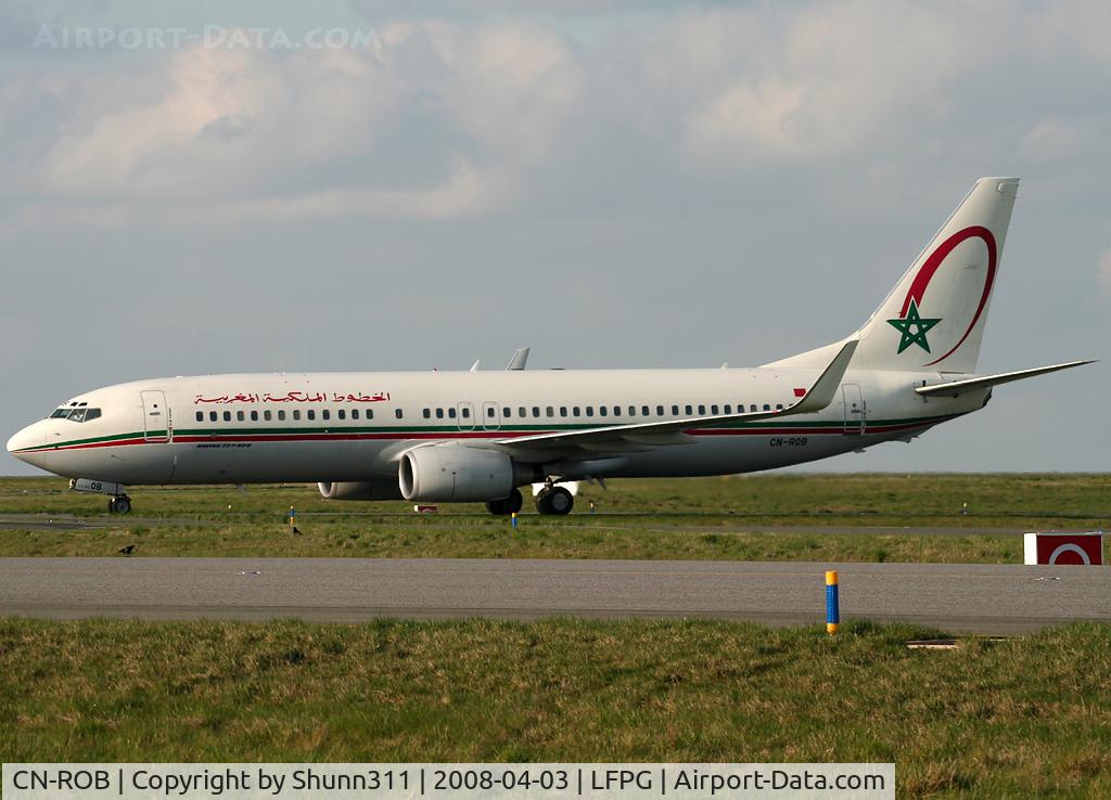 CN-ROB, 2005 Boeing 737-8B6 C/N 33060, Arriving from flight and rolling to the gate