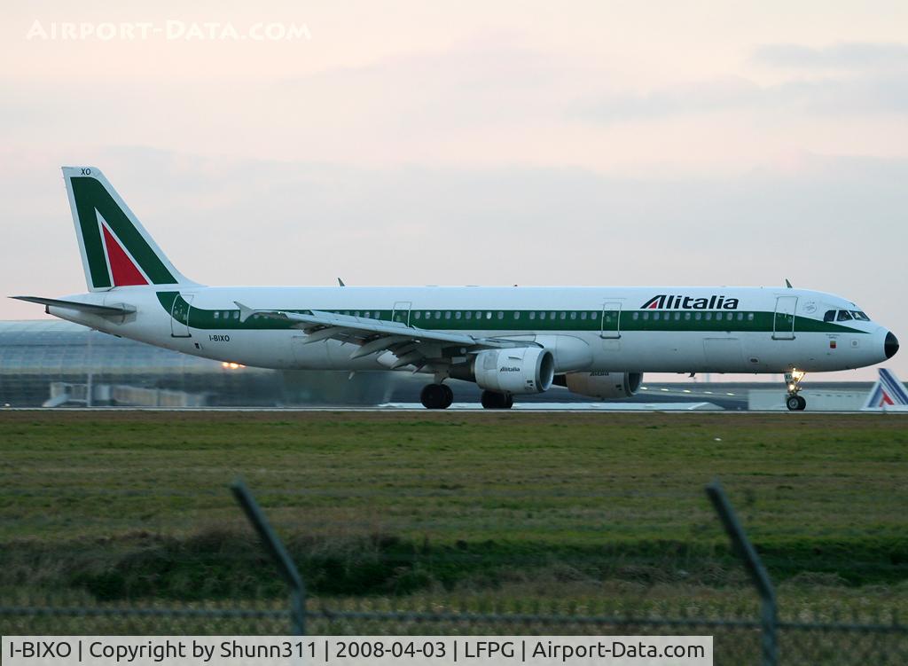I-BIXO, 1994 Airbus A321-112 C/N 495, Arriving from flight...
