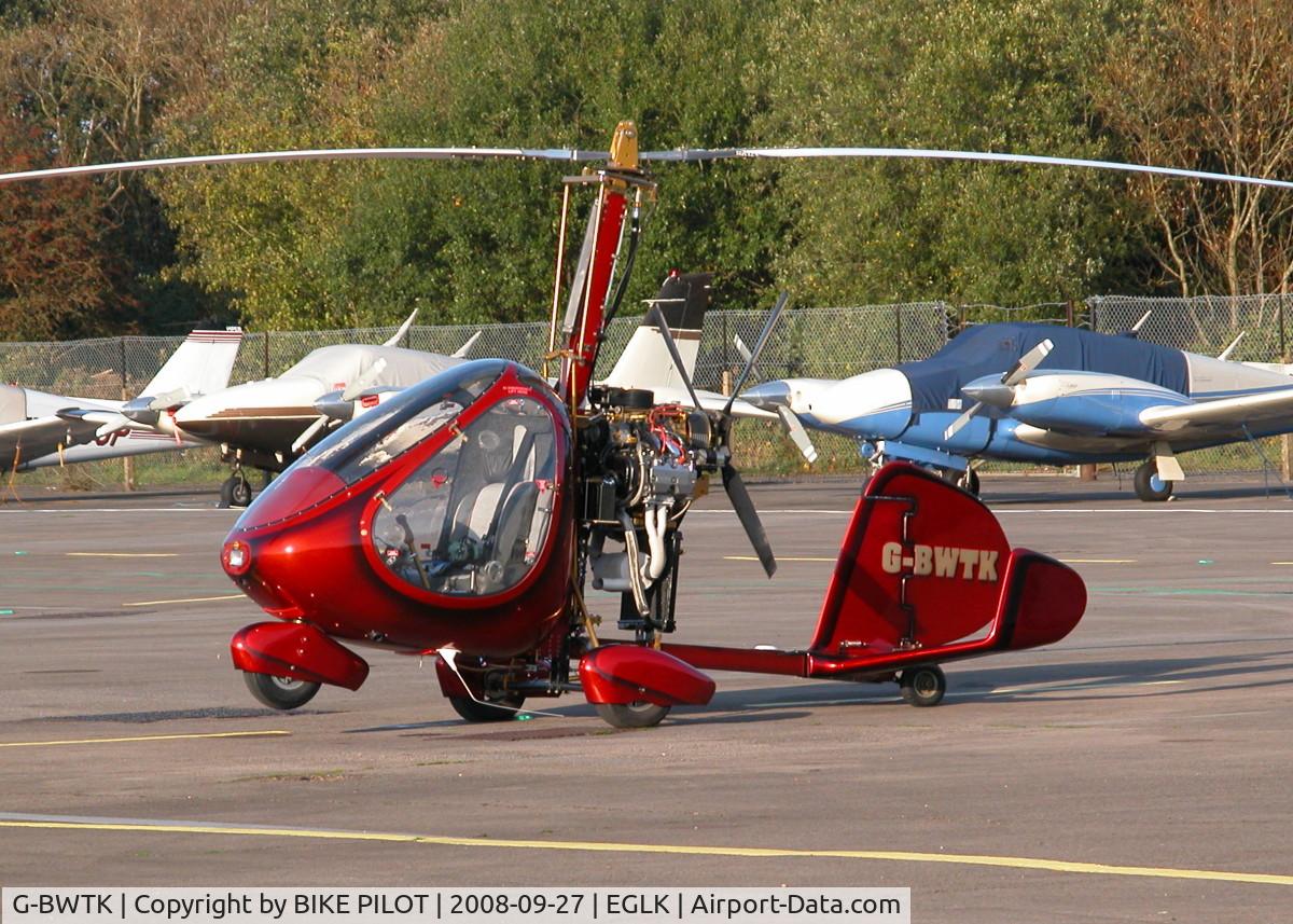G-BWTK, 1997 RAF 2000 GTX SE C/N PFA G/13-1264, TEN MINUTES AFTER LANDING THIS AUTOGYRO WAS LOADED ON A TRAILER AND TOWED  AWAY