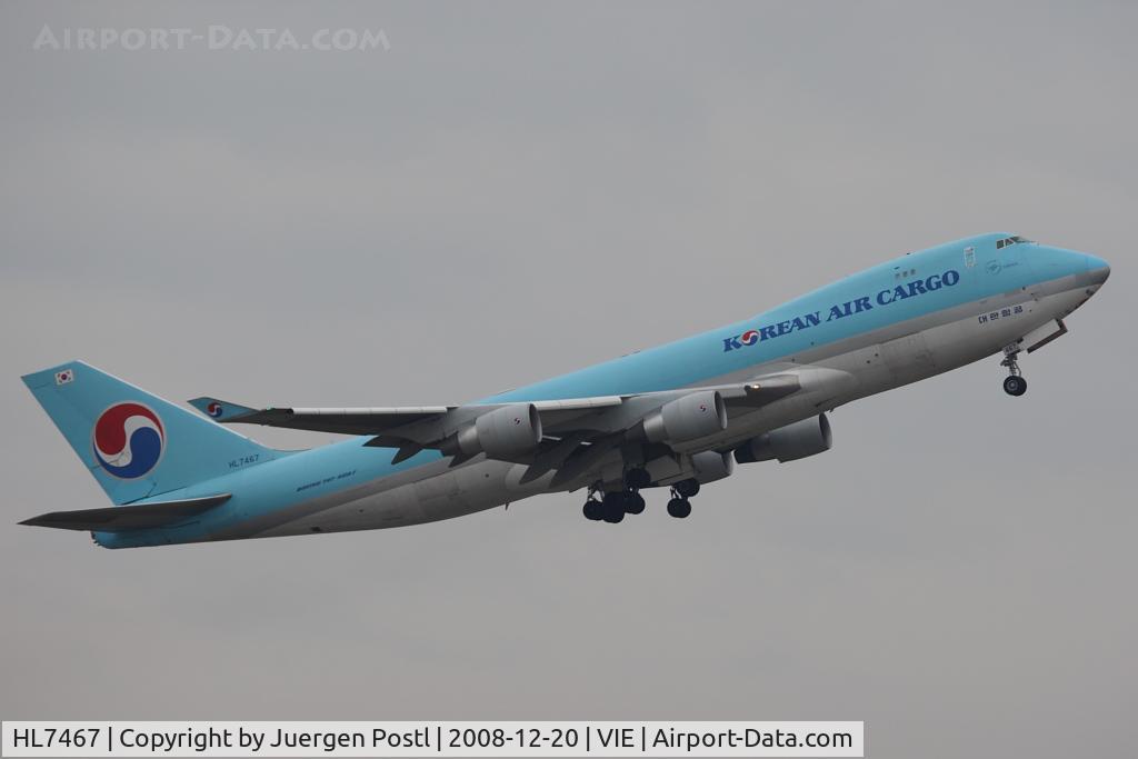 HL7467, 2001 Boeing 747-4B5F/SCD C/N 27073, Boeing 747-4B5F (SCD)