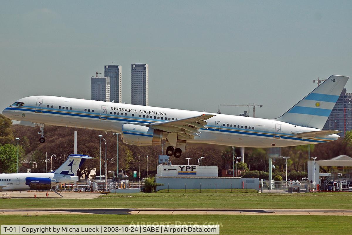 T-01, 1992 Boeing 757-23A C/N 25487/470, Fuerza Aerea Argentina