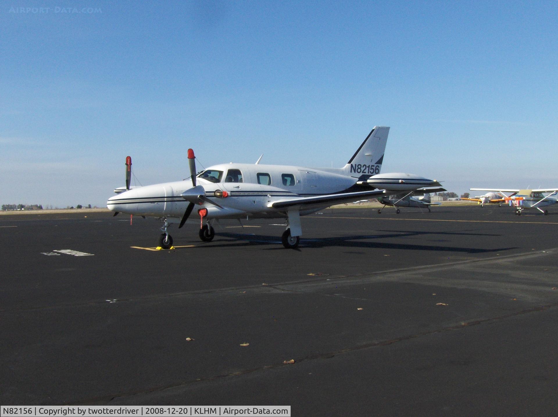 N82156, Piper PA-31T Cheyenne C/N 31T-7720045, On the ramp