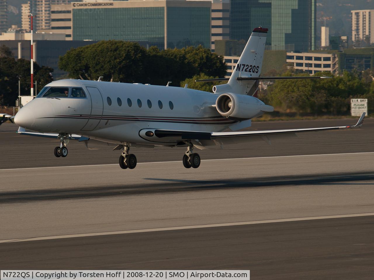 N722QS, 2004 Israel Aircraft Industries Gulfstream 200 C/N 093, N722QS arriving on RWY 21