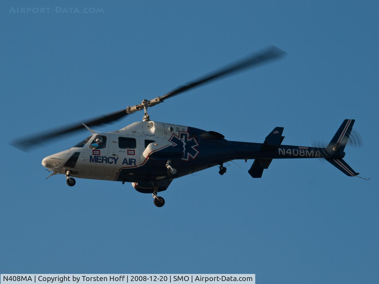 N408MA, 1983 Bell 222B C/N 47135, N408MA arriving on RWY 21