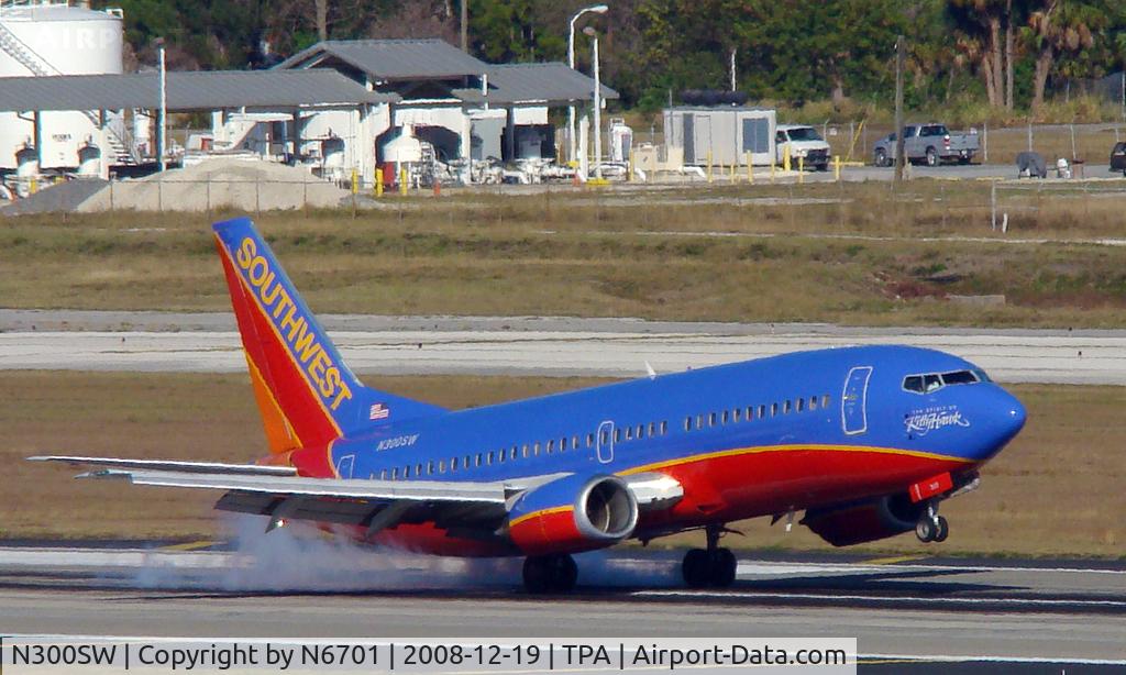 N300SW, 1984 Boeing 737-3H4 C/N 22940, Landing