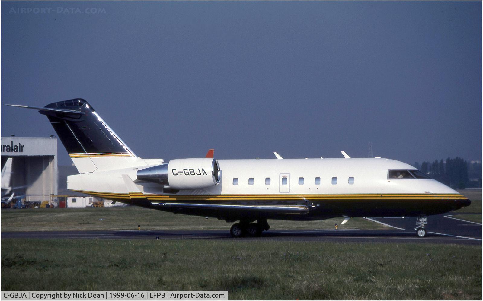 C-GBJA, 1997 Canadair Challenger 604 (CL-600-2B16) C/N 5341, LFPB (Currently registered N604SA)
