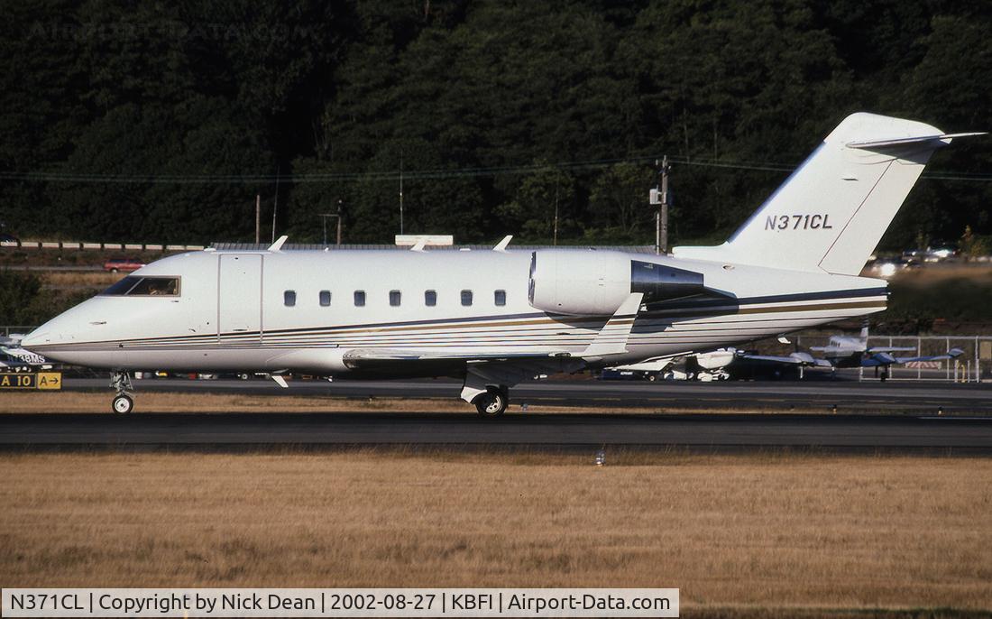 N371CL, 1998 Bombardier Challenger 604 (CL-600-2B16) C/N 5371, KBFI