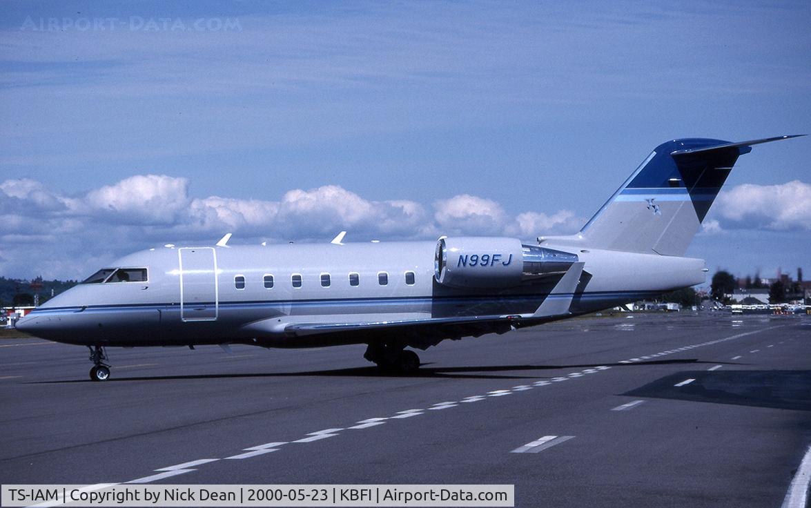 TS-IAM, 1999 Bombardier Challenger 604 (CL-600-2B16) C/N 5412, KBFI (C/N 5412 seen here as N99FJ this aircraft is now registered TS-IAM and posted as such)