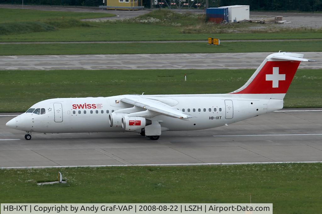 HB-IXT, 1995 British Aerospace Avro 146-RJ100 C/N E3259, SWISS RJ100