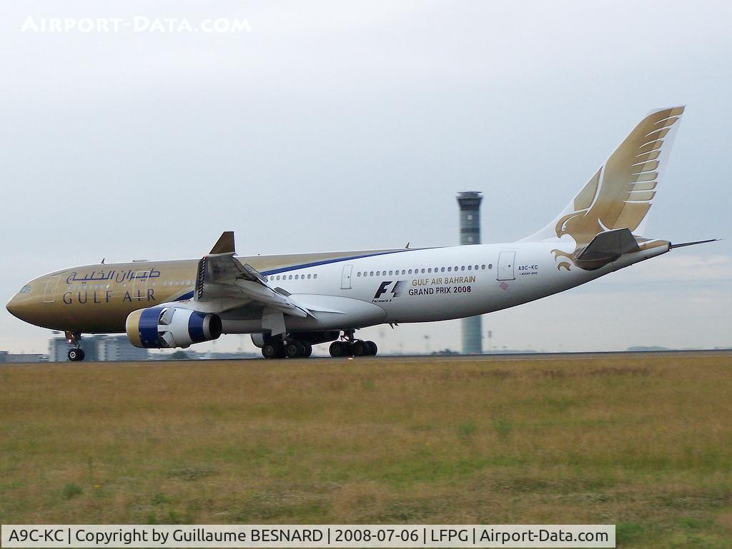 A9C-KC, 1999 Airbus A330-243 C/N 286, Taken at 6 am local, under rain... sorry for bad quality.