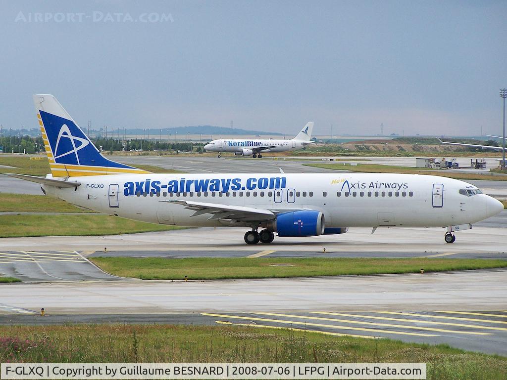 F-GLXQ, 1990 Boeing 737-4Y0 C/N 24688, Taxiing to gate.