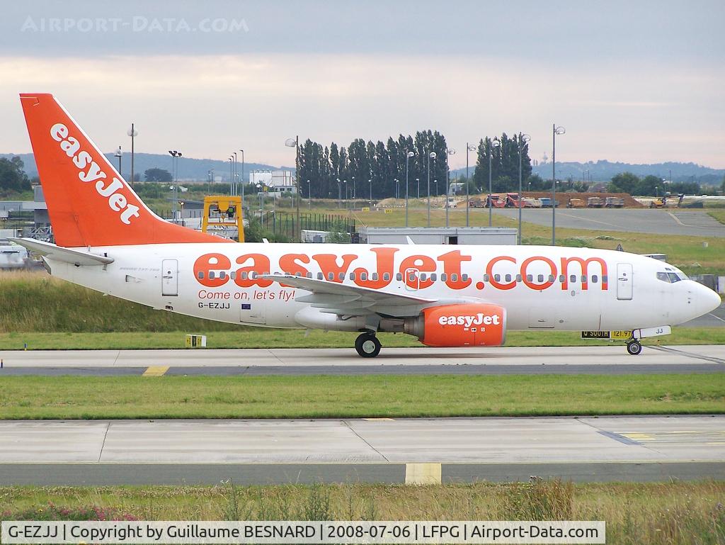G-EZJJ, 2002 Boeing 737-73V C/N 30245, Taxiing to Terminal 2
