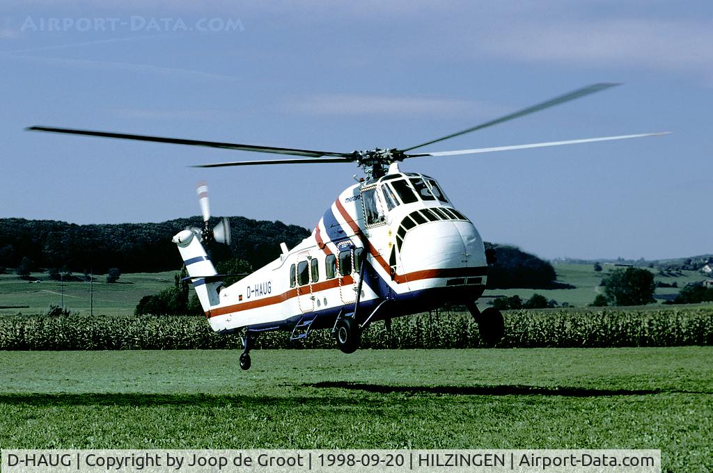 D-HAUG, Sikorsky S-58C C/N 58-0836, Incidently we came across this air show. And nice it was...
