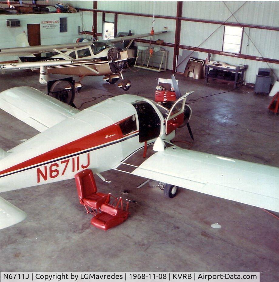 N6711J, 1968 Piper PA-28-140 C/N 28-24408, taken in a hangar during her first 100 hr annual